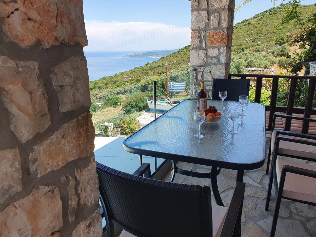 Nireas : Stone Villa Orthoniai Екстер'єр фото