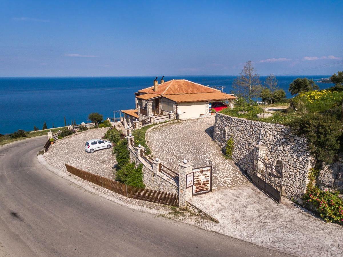 Nireas : Stone Villa Orthoniai Екстер'єр фото